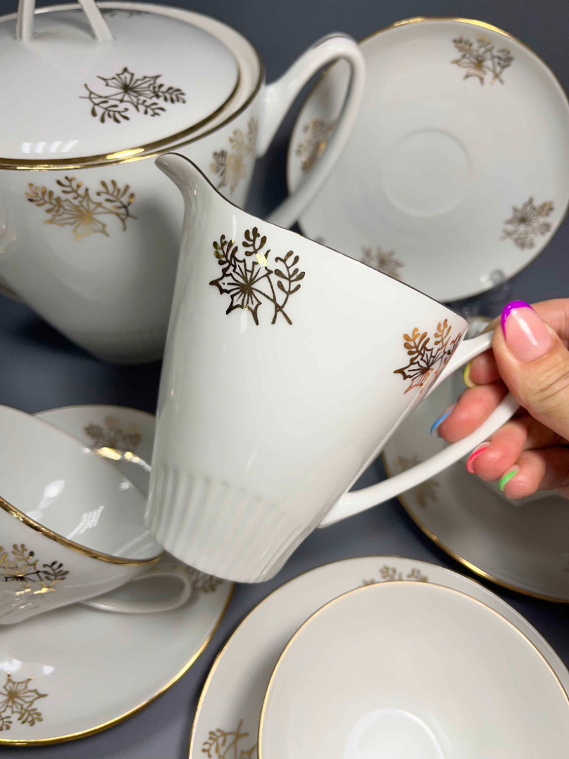 Сервиз чайный Epiag Чехословакия, клеймо после 1946г. Тонкий фарфор с позолотой. Винтаж.Цена за 14пр. Картинка 7